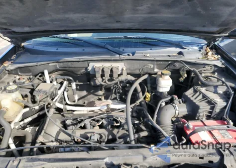 2005 Mazda Tribute z USA, uszkodzony, nr VIN 4F2YZ92Z25KM49832